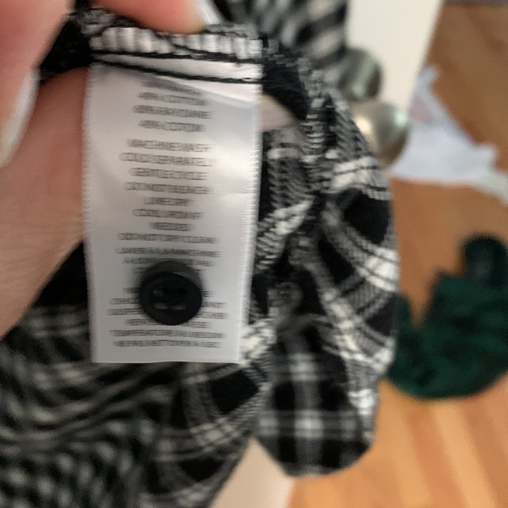Plaid Ruffleneck‎ Tunic - Picture 4 of 6